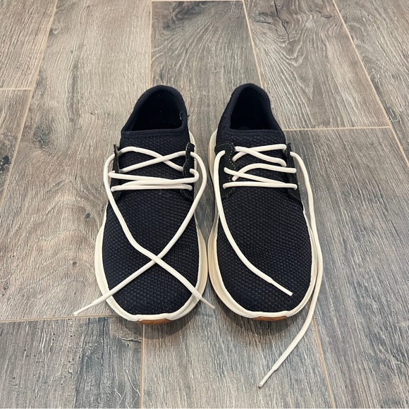 ❌SOLD❌ Vessi | Everyday Sneaker W7 - Picture 2 of 5